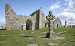 Clonmacnoise Monastic Site