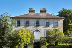 Woodville House and Gardens
