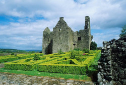 Tully Castle